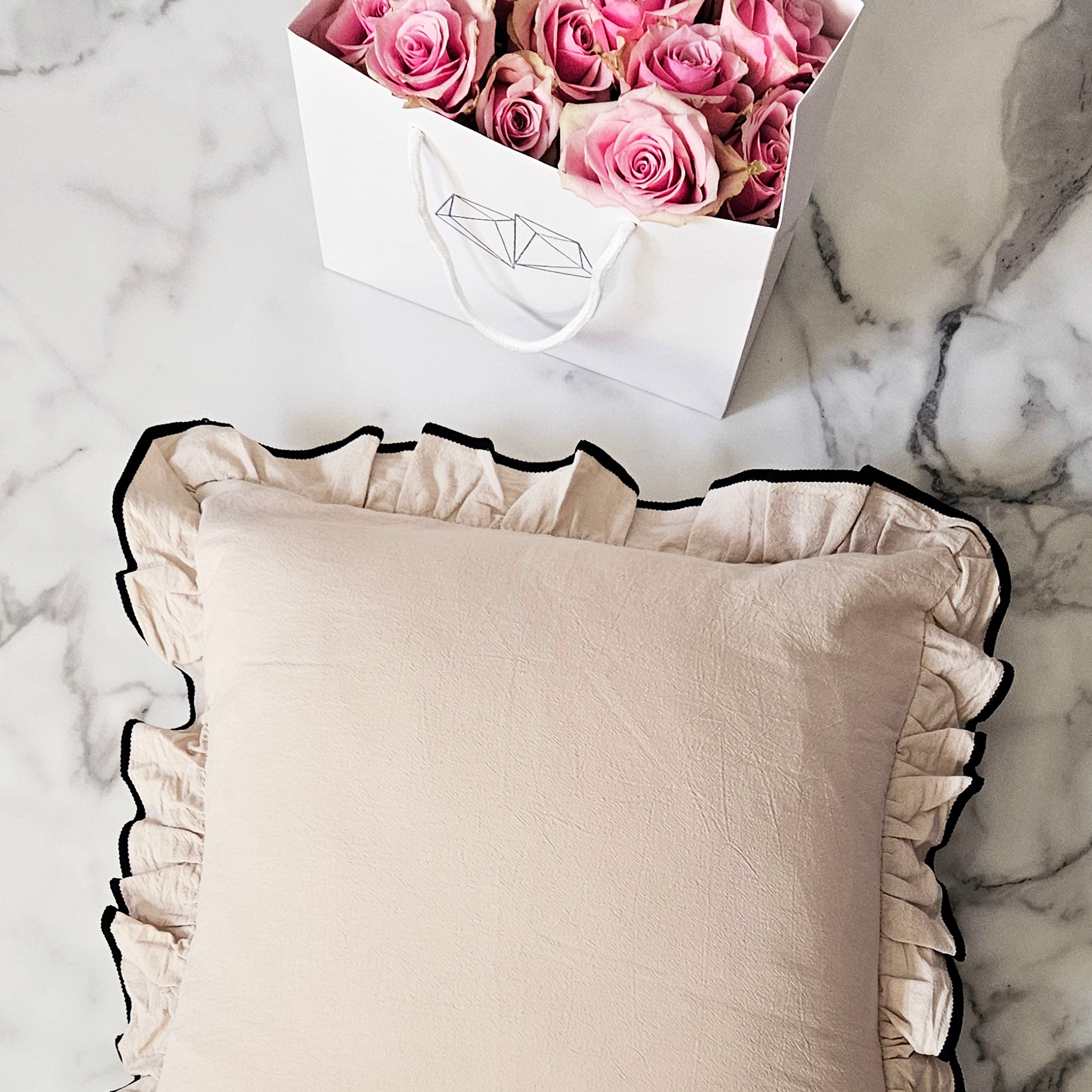Fornello Frill Cover Cushion