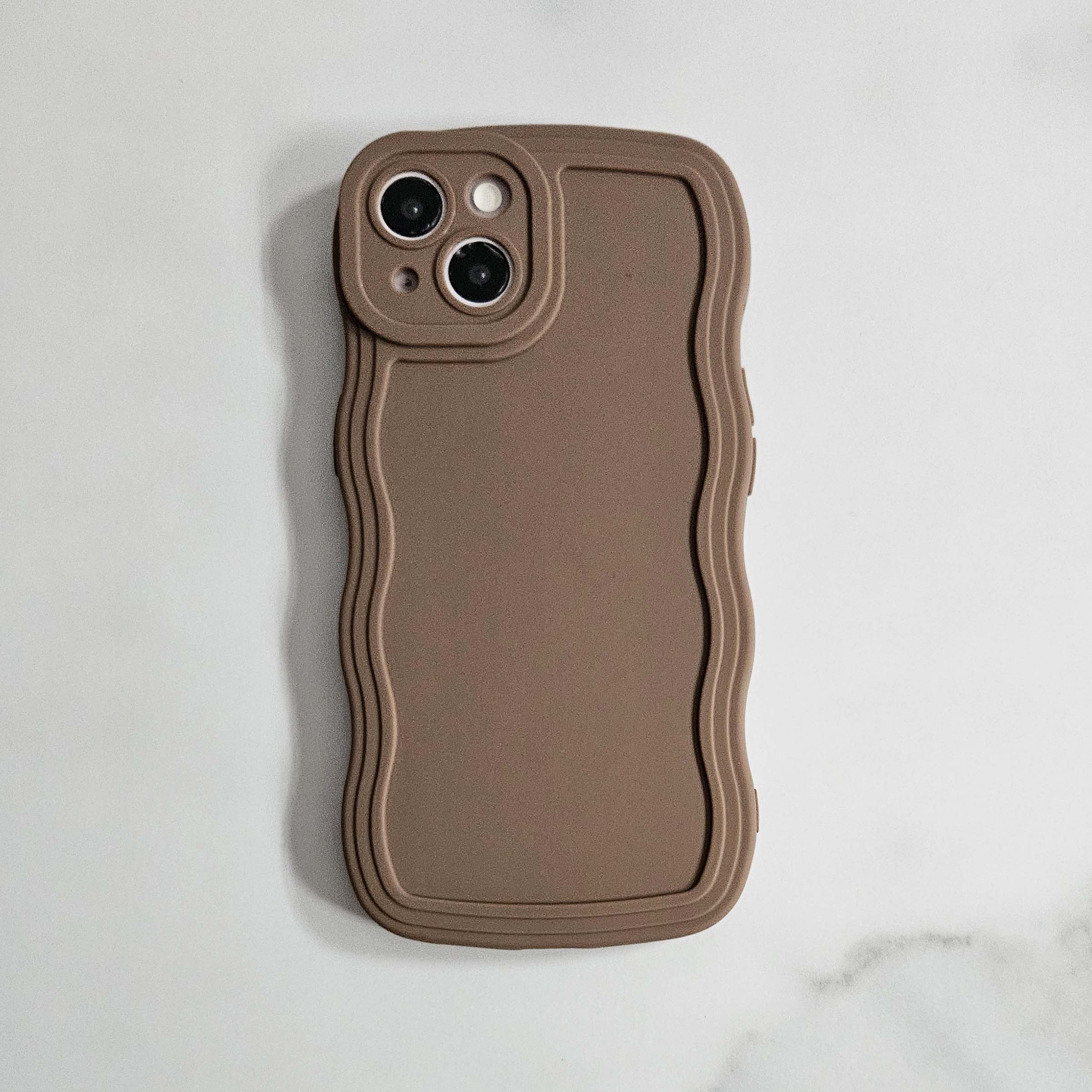 Mocha Mousse Gummy Case
