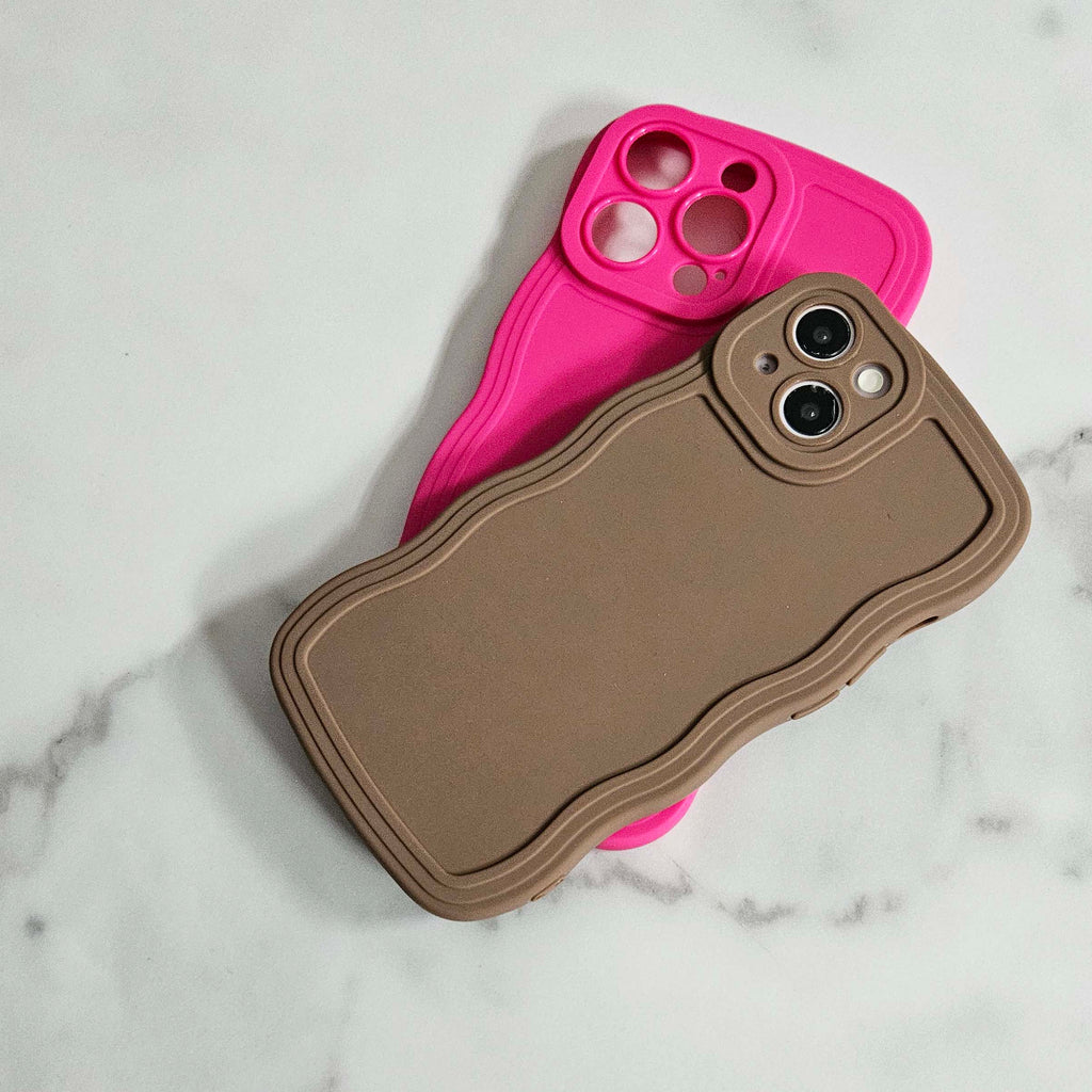 Mocha Mousse Gummy Case