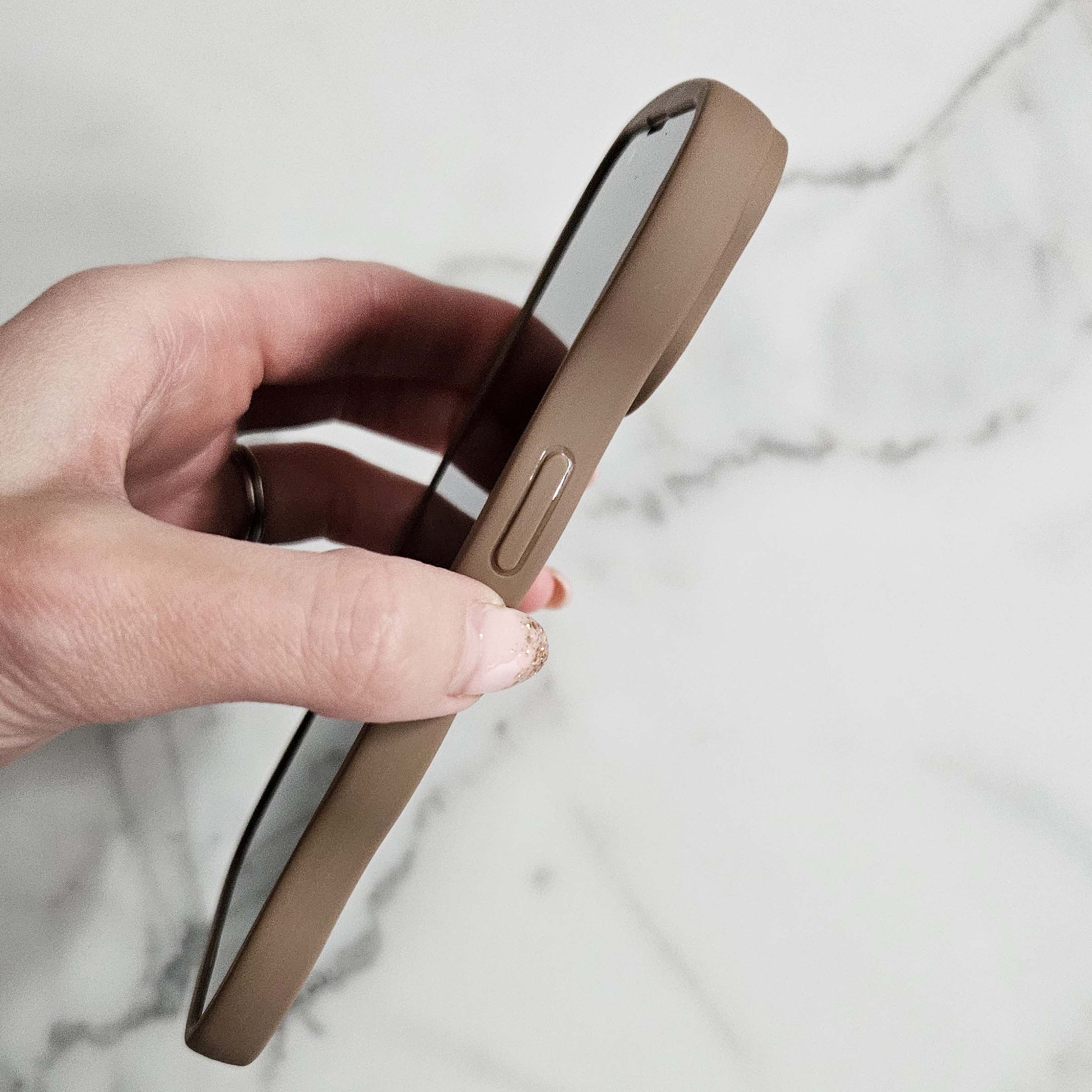 Mocha Mousse Gummy Case