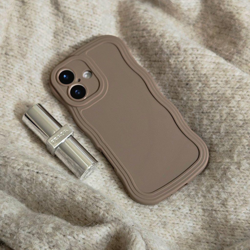 Mocha Mousse Gummy Case